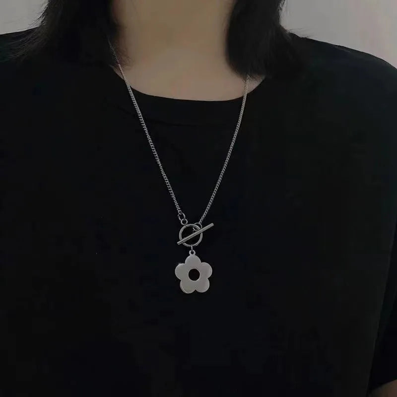 Bright Pendant Necklaces