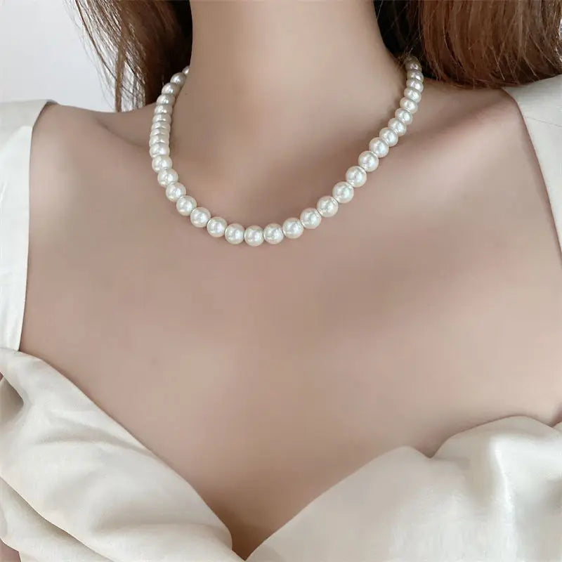 White Pearl Necklace