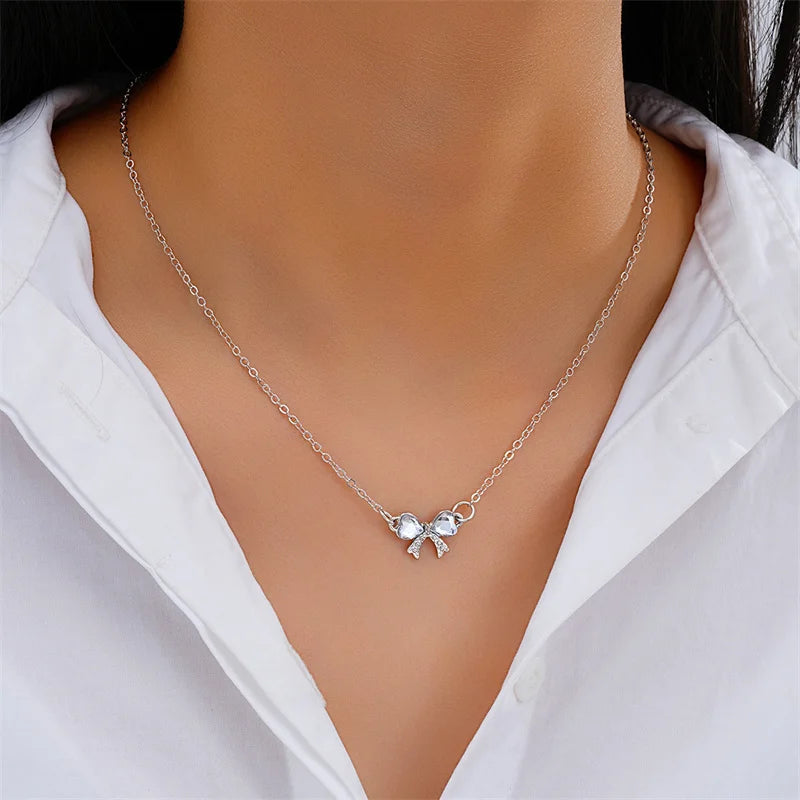 Elegant Bow Pendant Necklace