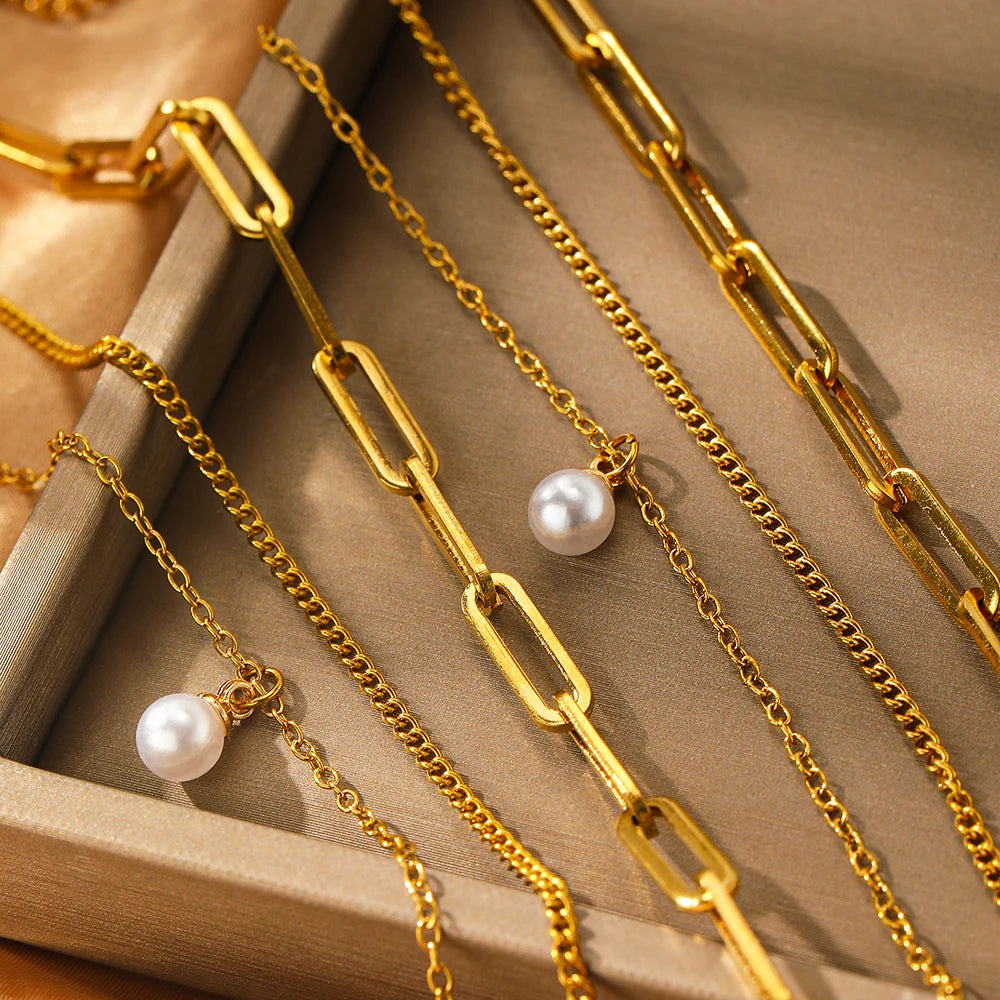 Elegant Pearl Jewelry Set