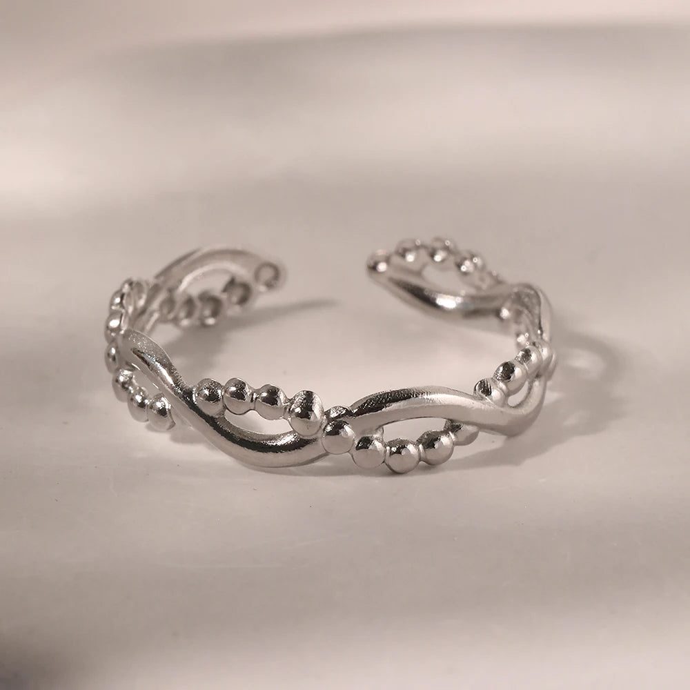 Minimalist Geometric Hollow Ring