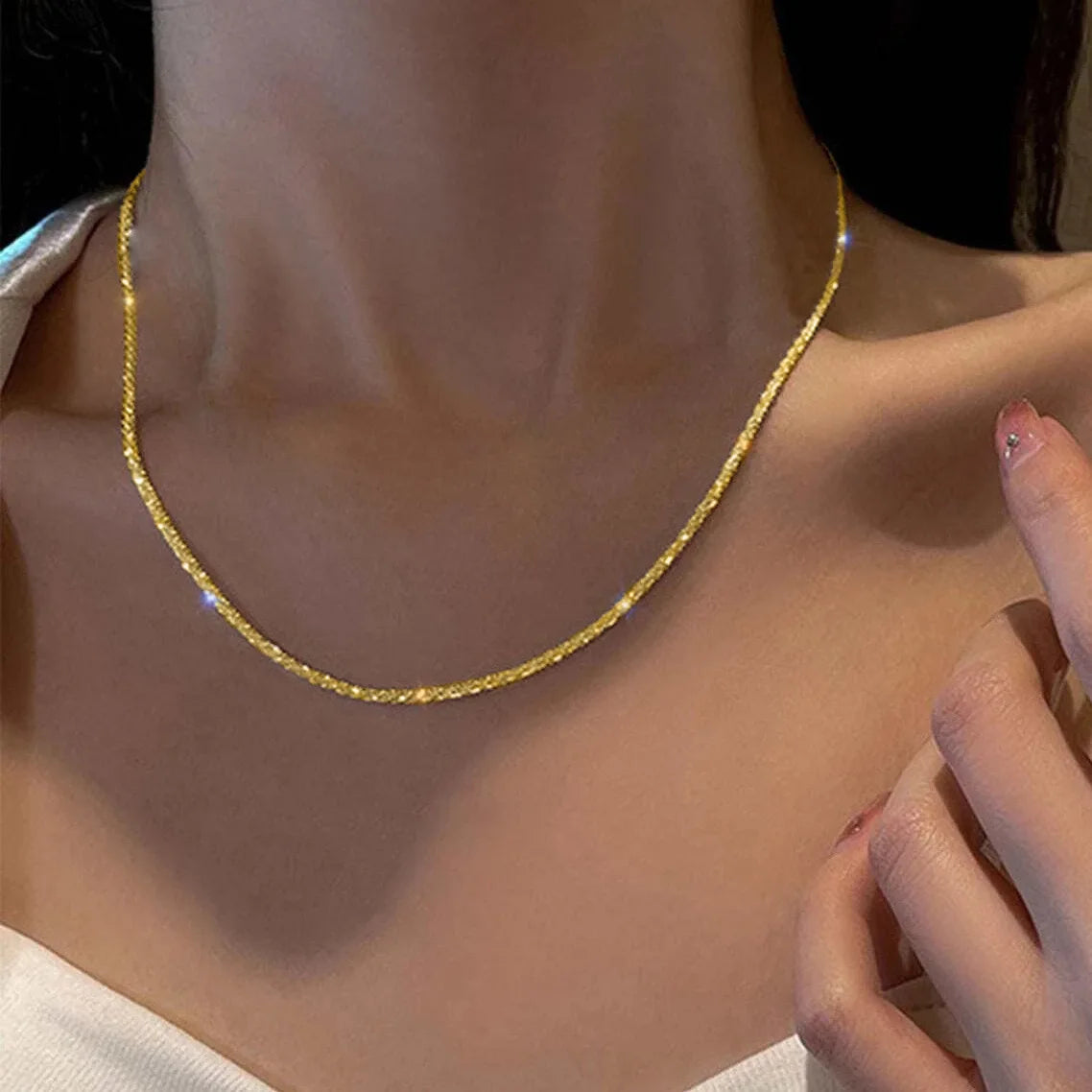 Silver Sparkling Necklace