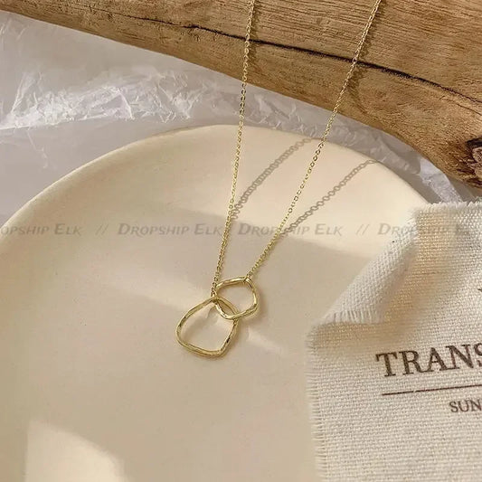 Double Round Pendant Necklace