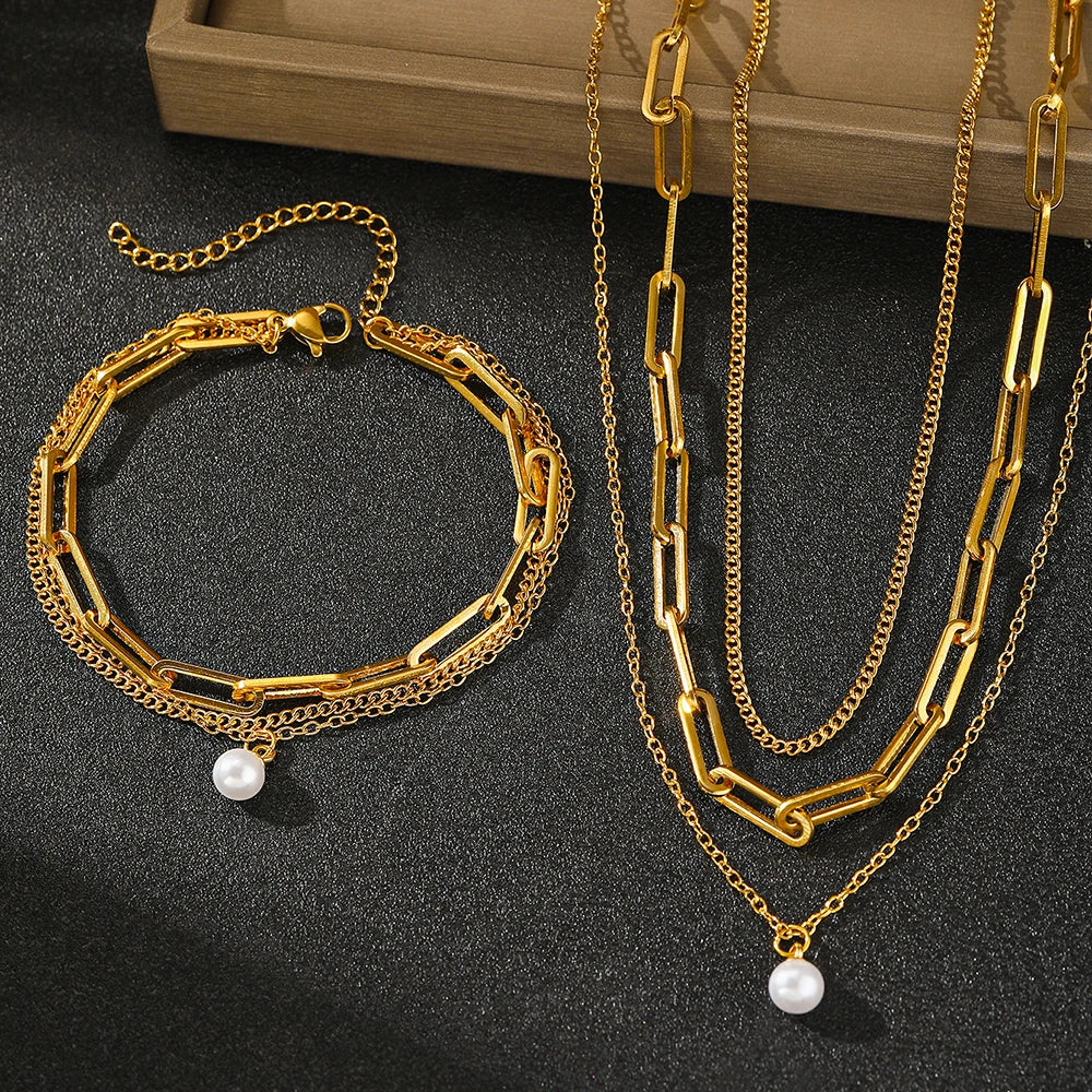 Elegant Pearl Jewelry Set