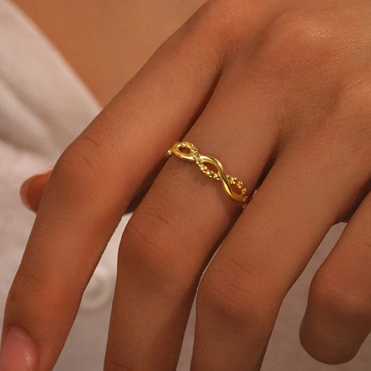 Minimalist Geometric Hollow Ring