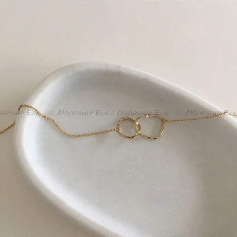 Double Round Pendant Necklace