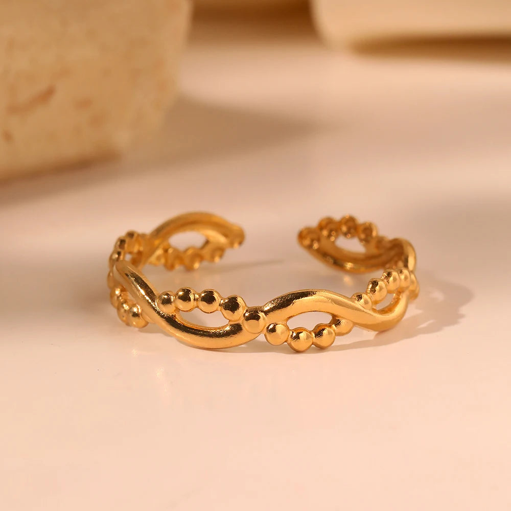 Minimalist Geometric Hollow Ring